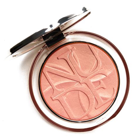 dior luli's glow peach nude|Dior Peach Delight (007) DiorSkin Nude Luminizer Review.